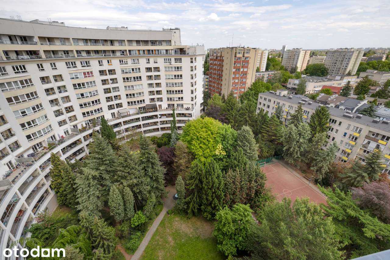 Mieszkanie z wydzieloną sypialnią i garderobą - osiedle Woronicza Park