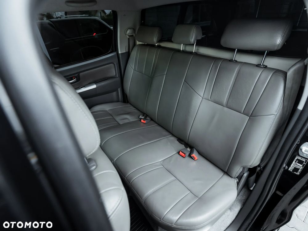 Toyota Hilux 3.0 D-4D SR5-X Platinium - 10