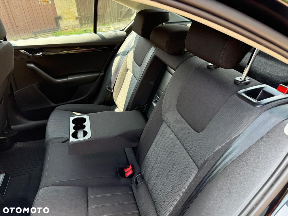 Skoda Octavia 2.0 TSI GPF Style DSG - 5