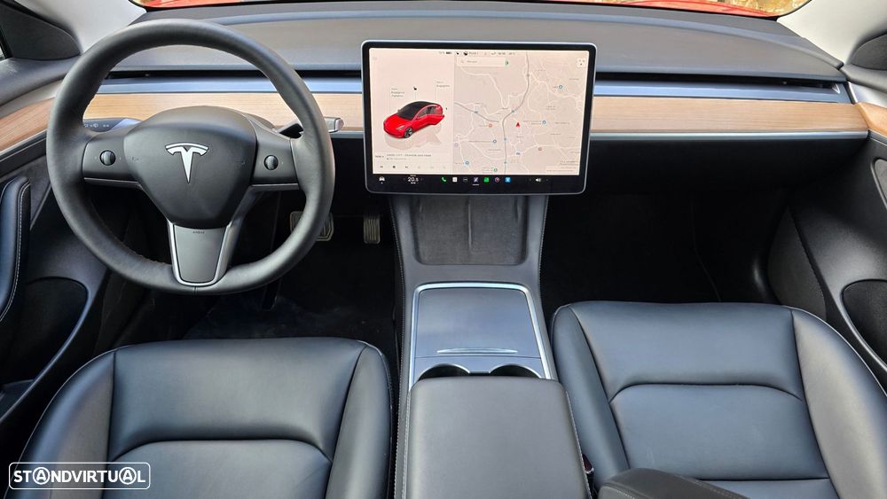 Tesla Model 3 - 11