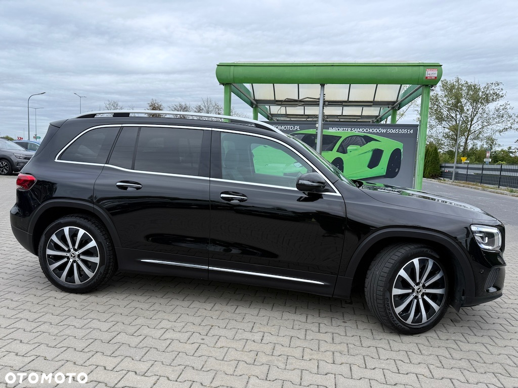 Mercedes-Benz GLB 220 d 4-Matic 8G-DCT - 5