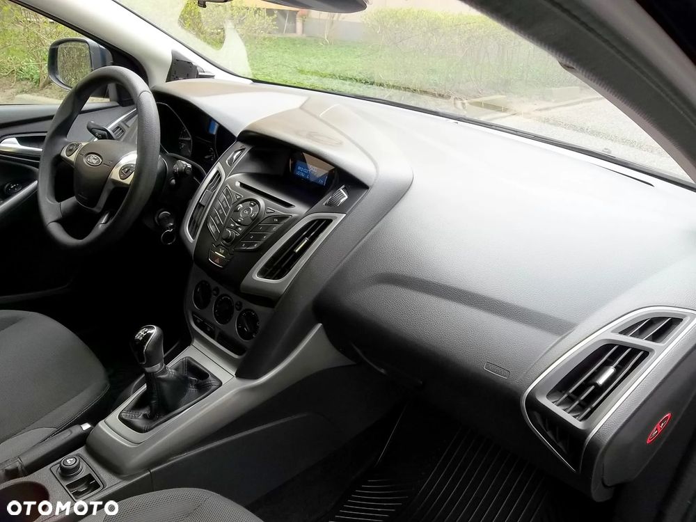 Ford Focus 1.6 Gold X (Edition) - 6