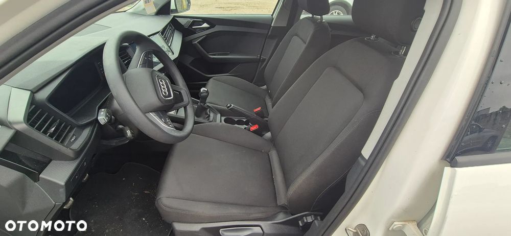 Audi A1 Sportback 25 TFSI - 14