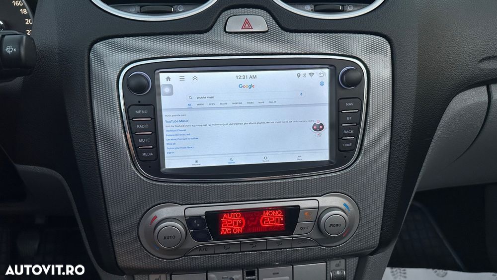 Ford Focus 2.0 16V Titanium - 10