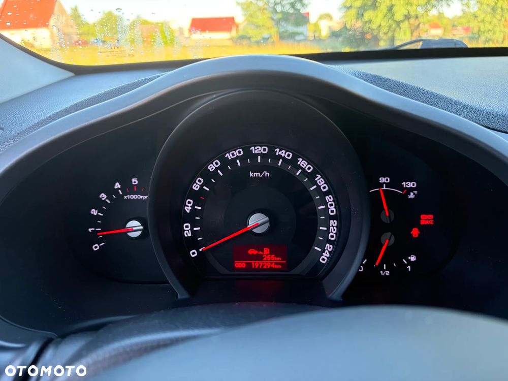 Kia Sportage 1.7 CRDI L 2WD - 8