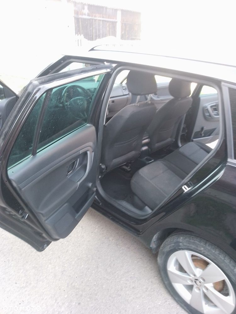 Skoda Fabia - 6
