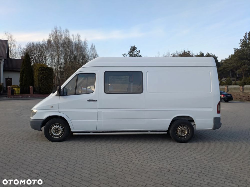Mercedes-Benz Sprinter 906.211 - 3