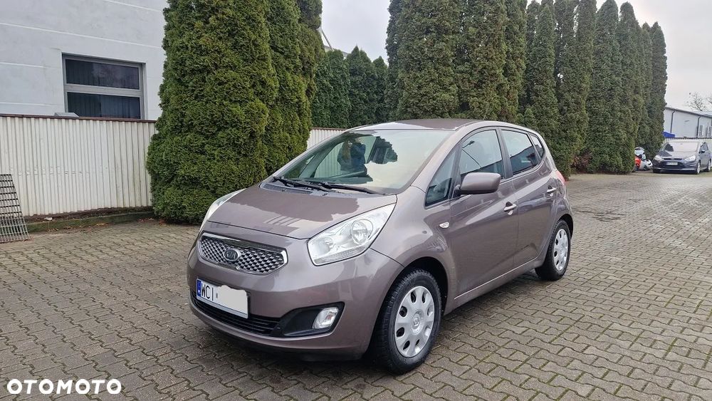 Kia Venga 1.4 L - 16