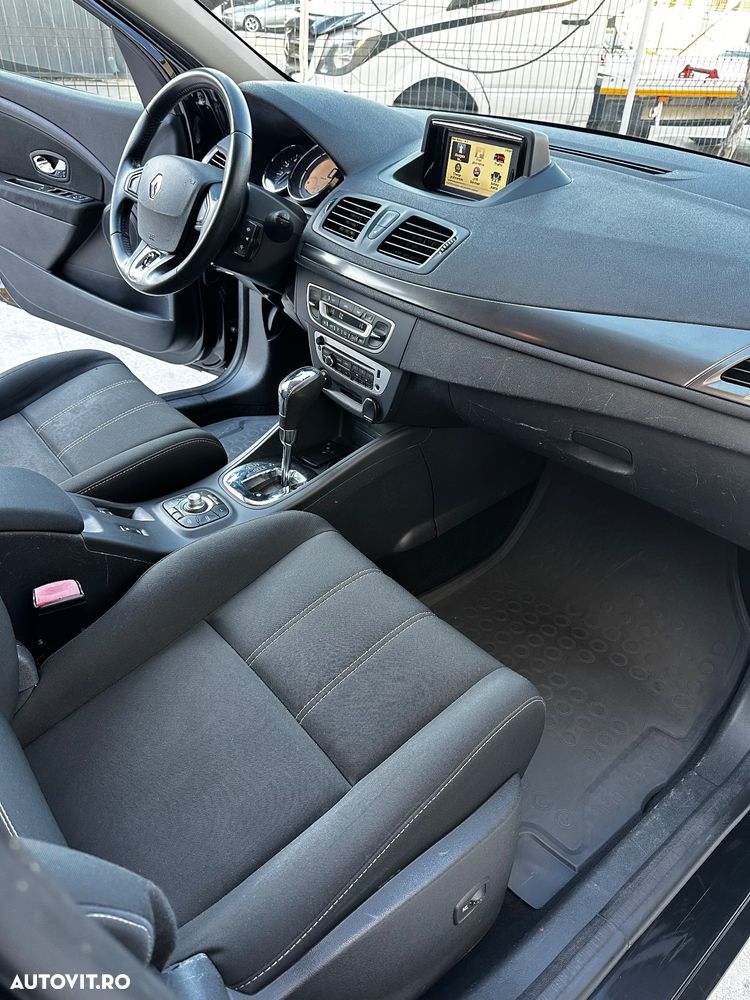 Renault Megane 1.5 dCi Dynamique Aut. - 11