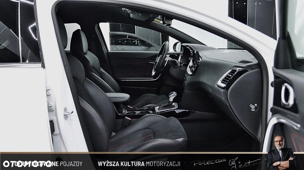 Kia ProCeed 1.6 T-GDI GT DCT - 18