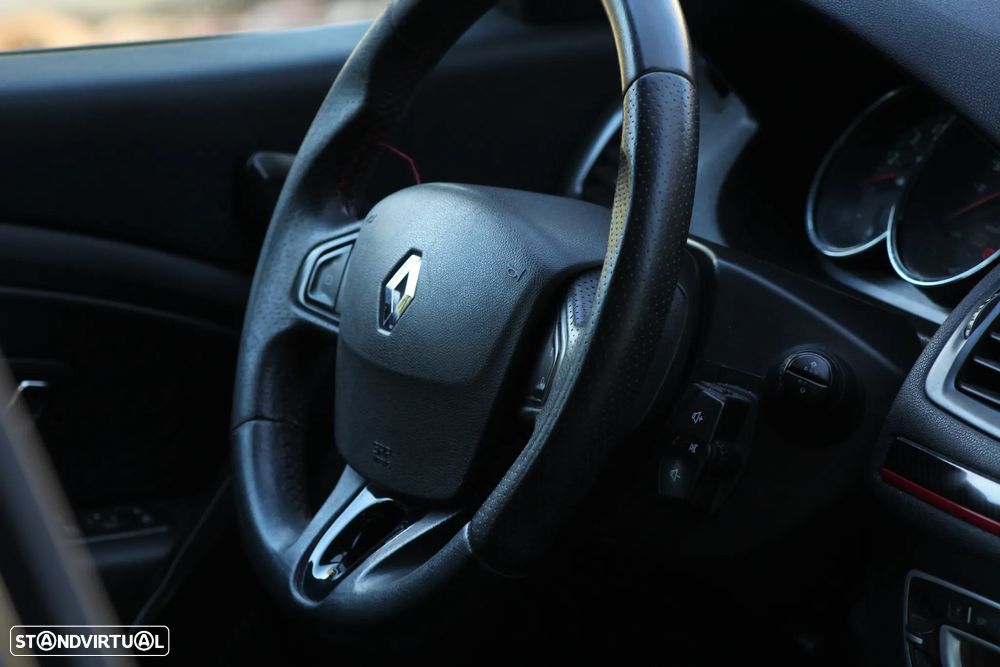 Renault Mégane Sport Tourer 1.5 dCi GT Line SS - 16