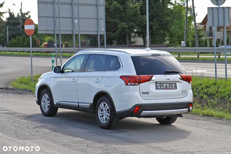 Mitsubishi Outlander 2.0 2WD Edition - 4