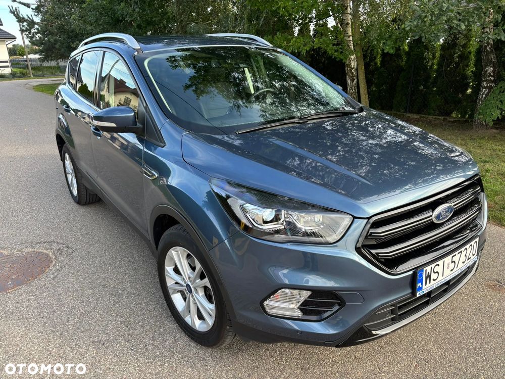 Ford Kuga - 13