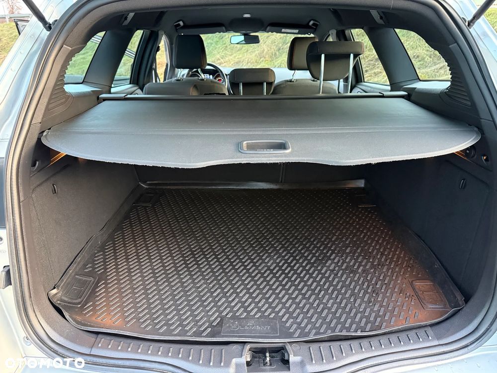 Ford Focus 1.0 EcoBoost Start-Stopp-System ST-LINE STYLE - 12