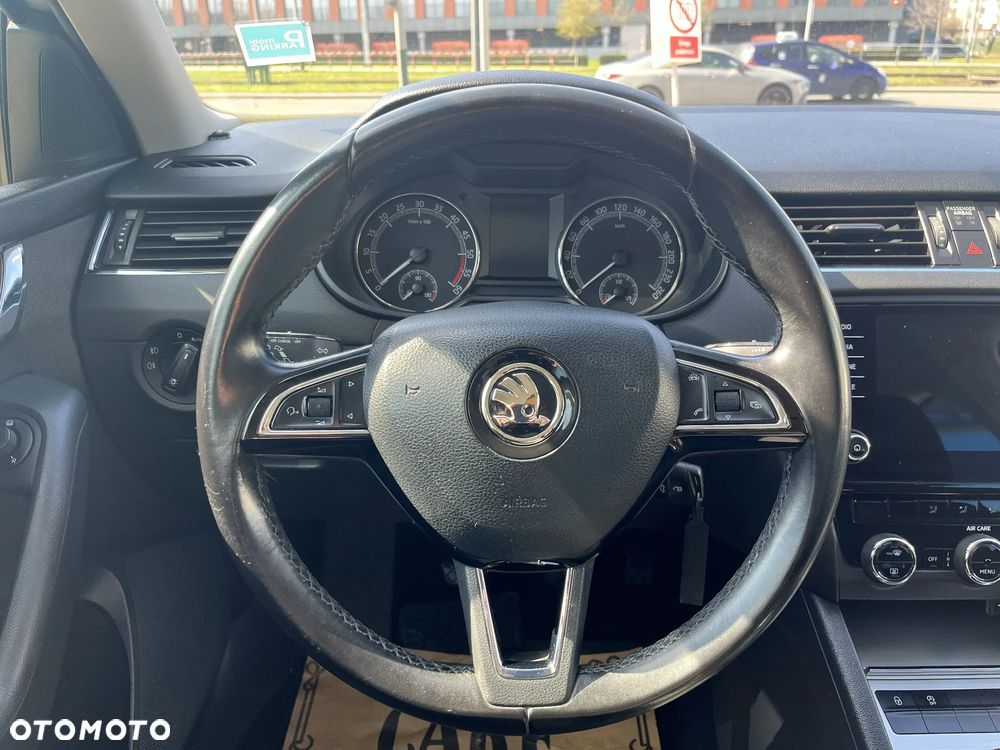 Skoda Octavia 1.6 TDI Ambition - 11
