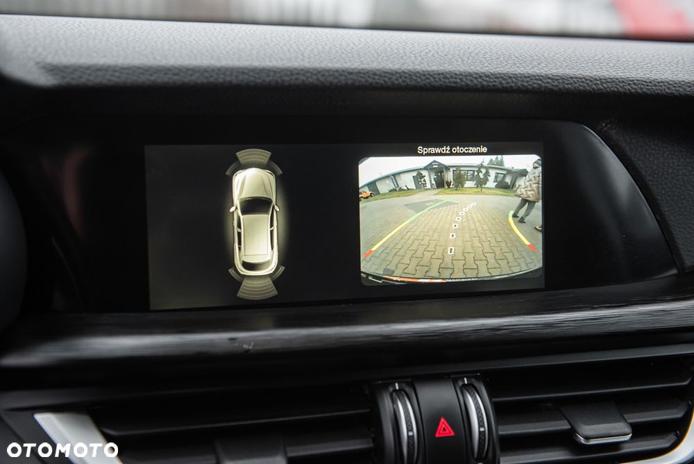 Alfa Romeo Stelvio 2.0 Turbo 16V AT8-Q4 First Edition - 26