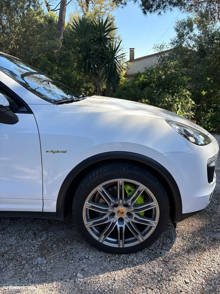 Porsche Cayenne S - 7