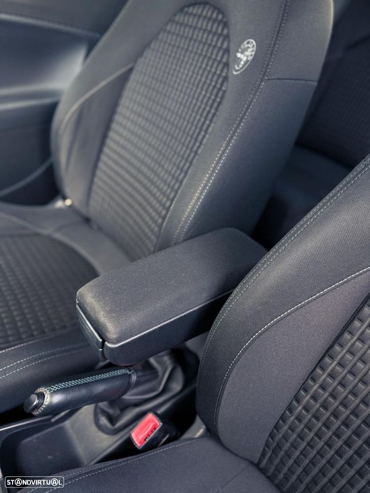 Alfa Romeo MiTo 1.6 JTD Distinctive - 19