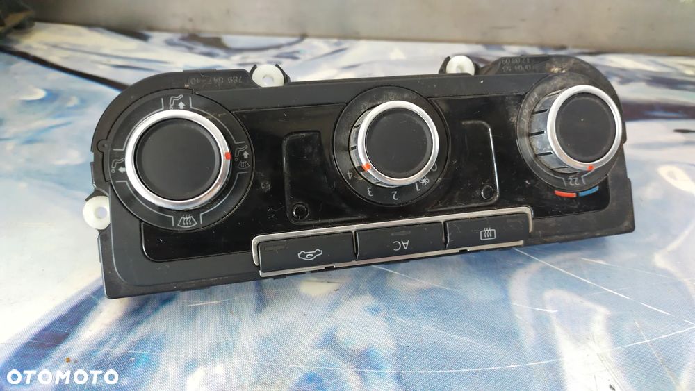 PANEL KLIMATYZACJI VW GOLF VI 2008-2012r 5HB009751 - 1