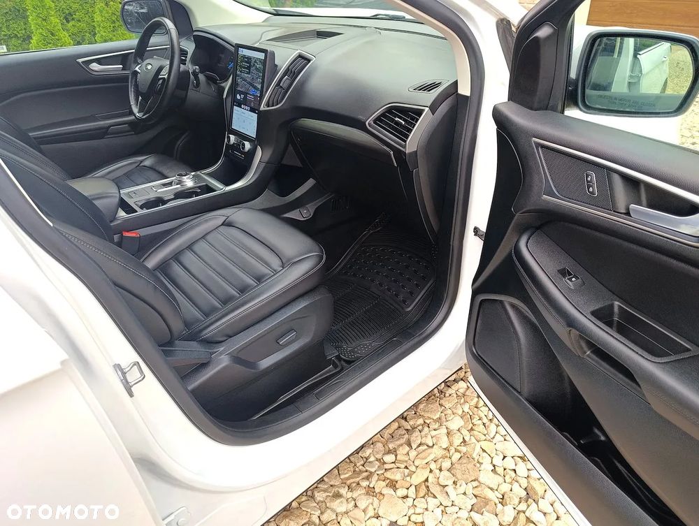 Ford Edge - 24