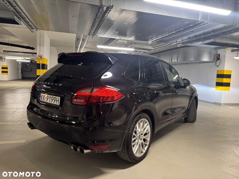 Porsche Cayenne - 7