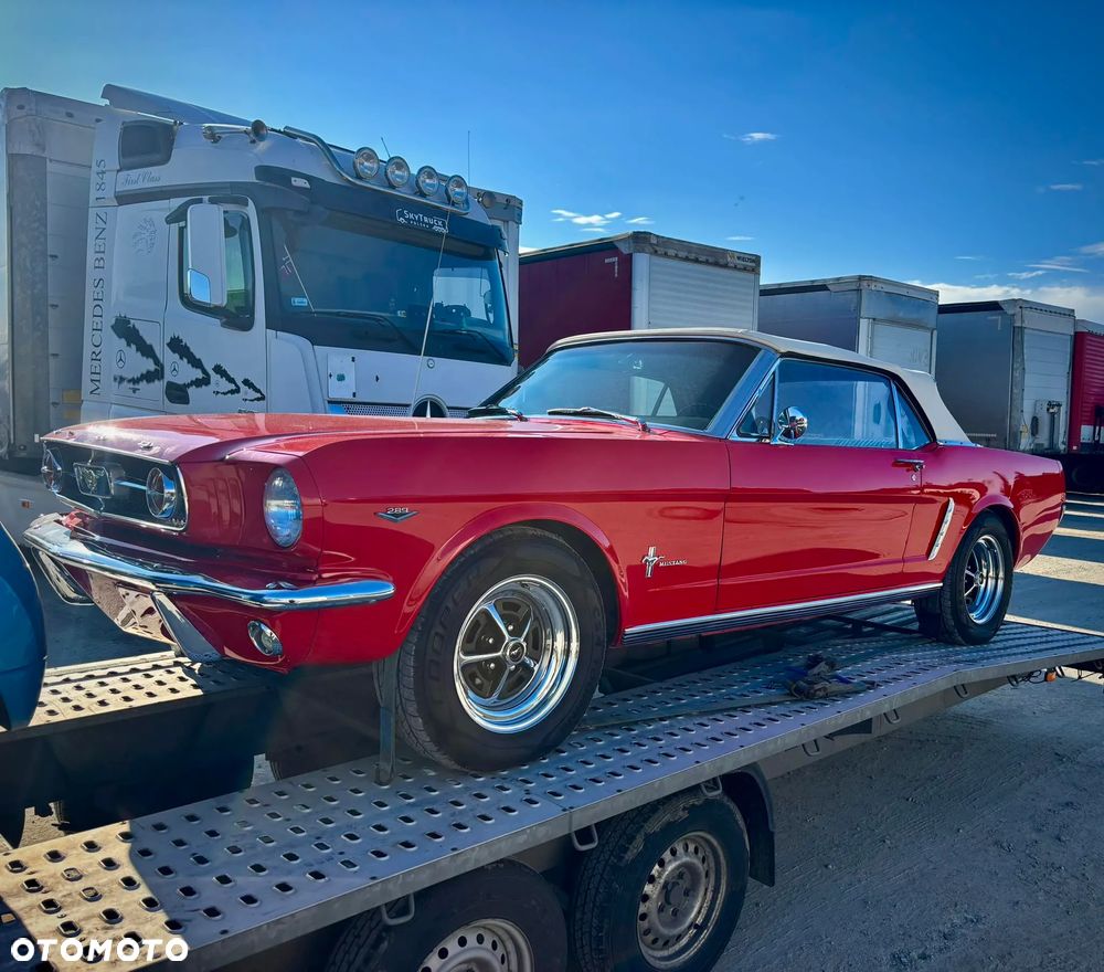 Ford Mustang - 11