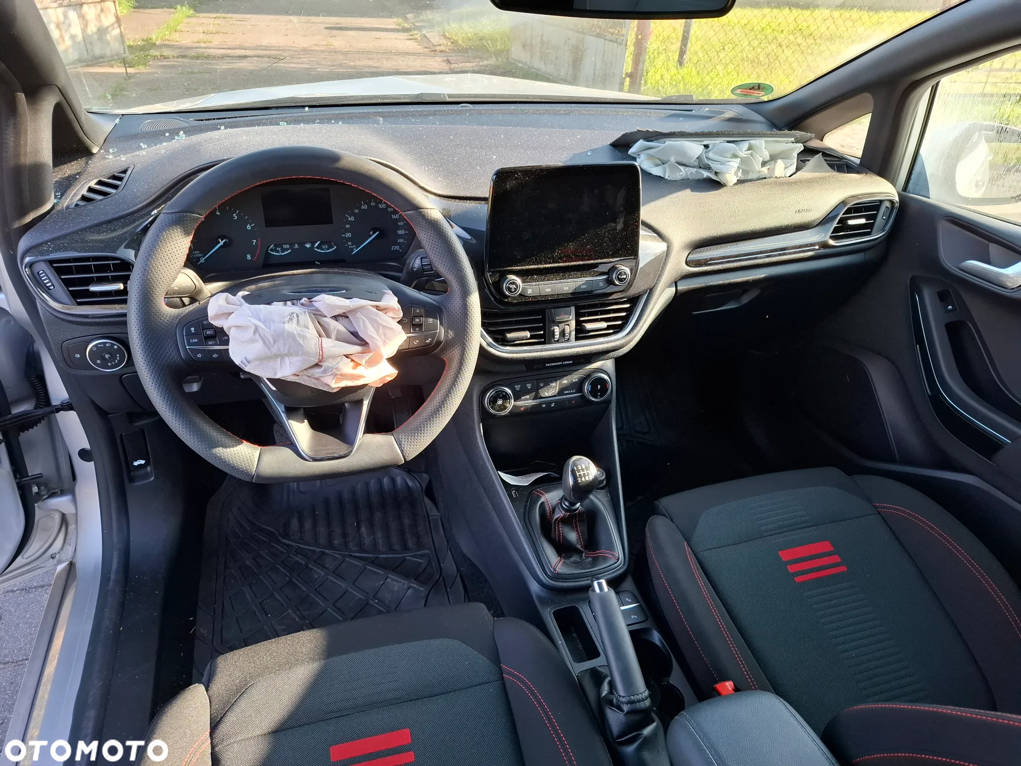 Ford Fiesta - 16