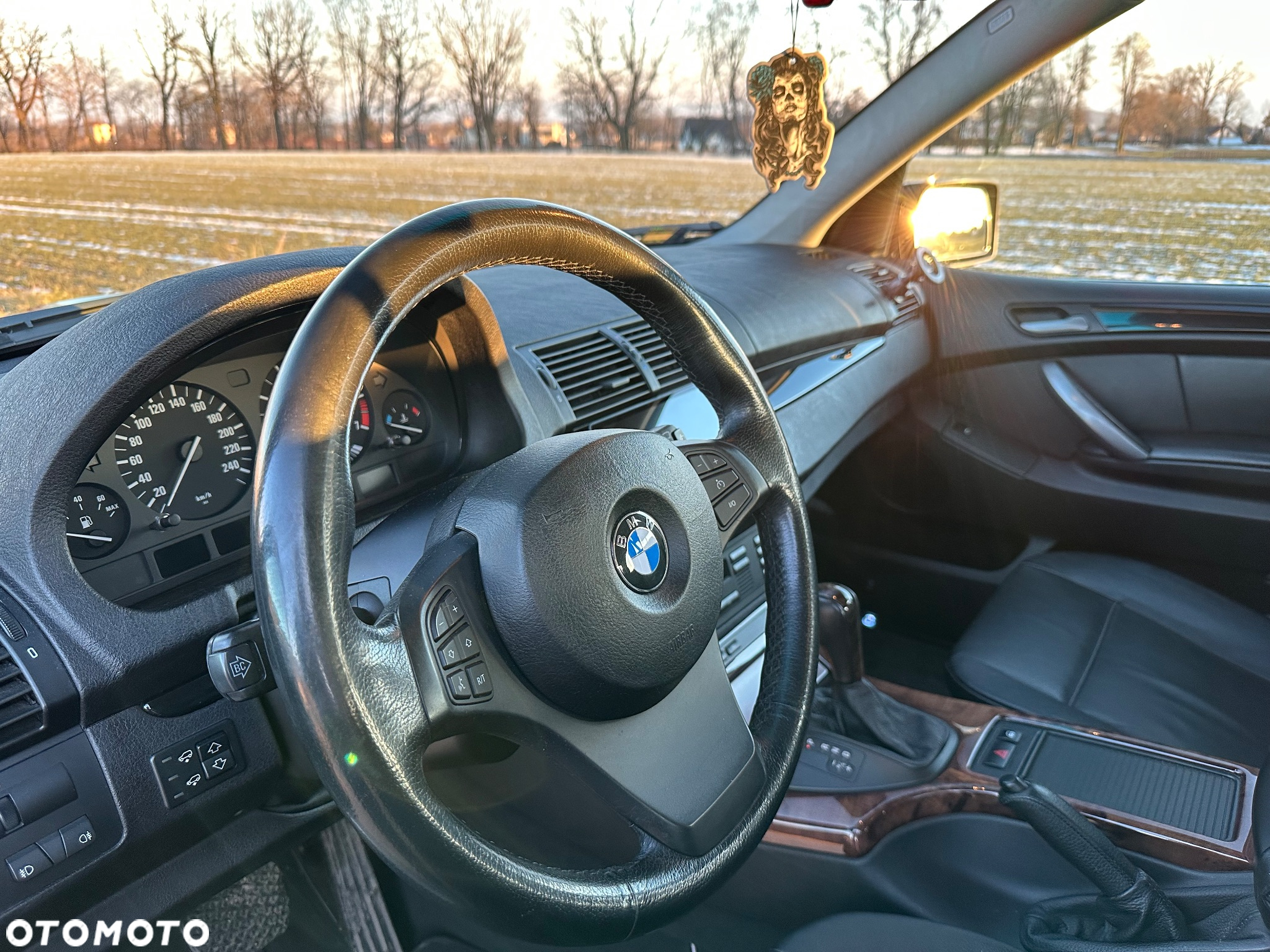 BMW X5 4.4i - 15