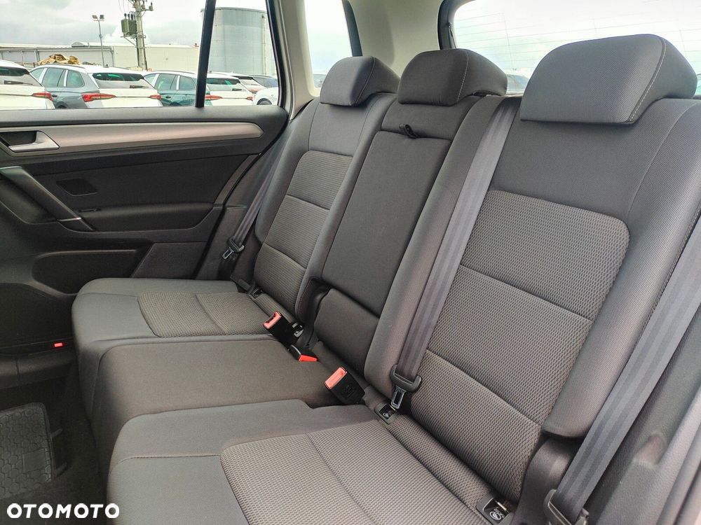 Volkswagen Golf Sportsvan - 13