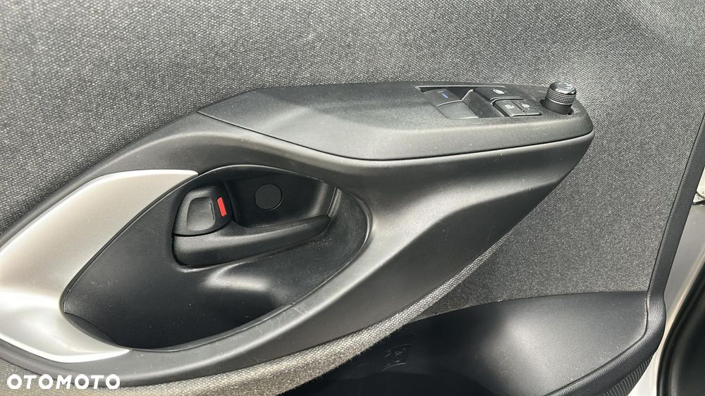 Toyota Yaris Hybrid 1.5 Comfort - 14