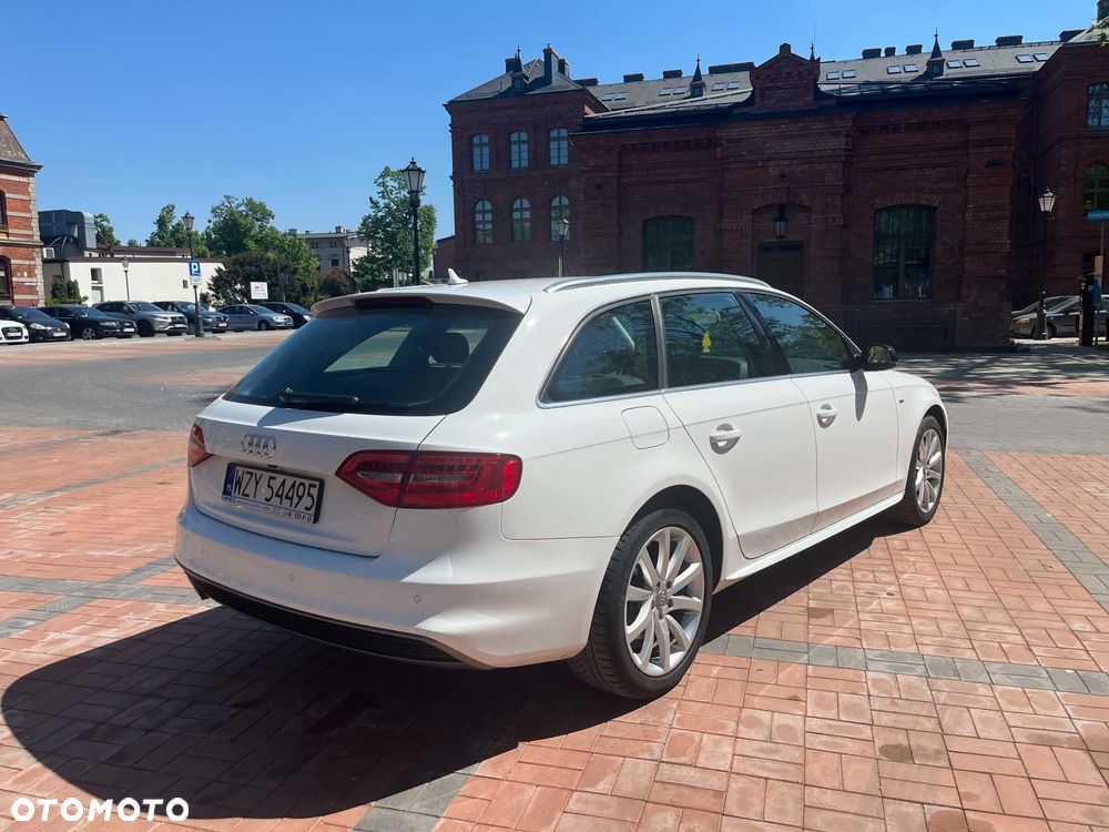 Audi A4 Avant 2.0 TDI DPF clean diesel multitronic S line Sportpaket - 3