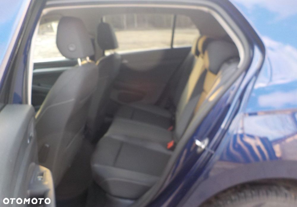 Volkswagen Golf - 25