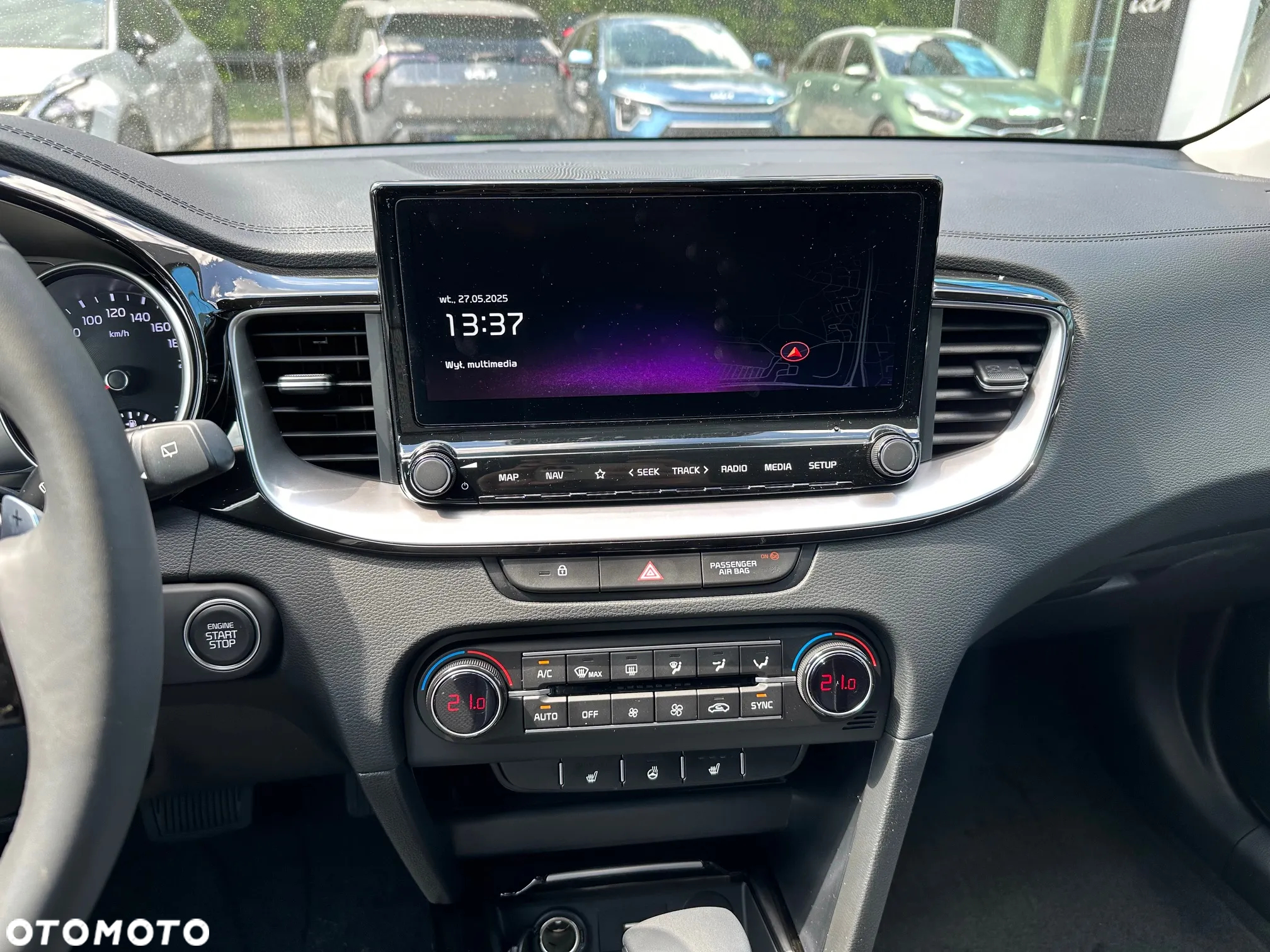 Kia Ceed 1.5 T-GDI Tribute DCT - 28