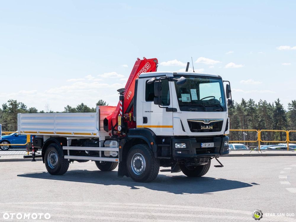 MAN TGM 18.250 4x4 FassiI F215A.0.23 Active HDS Żuraw - 12