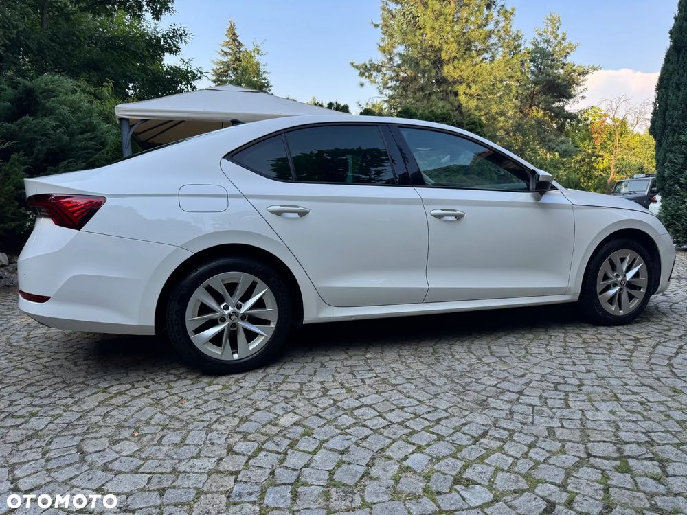 Skoda Octavia 1.5 TSI ACT Ambition - 4