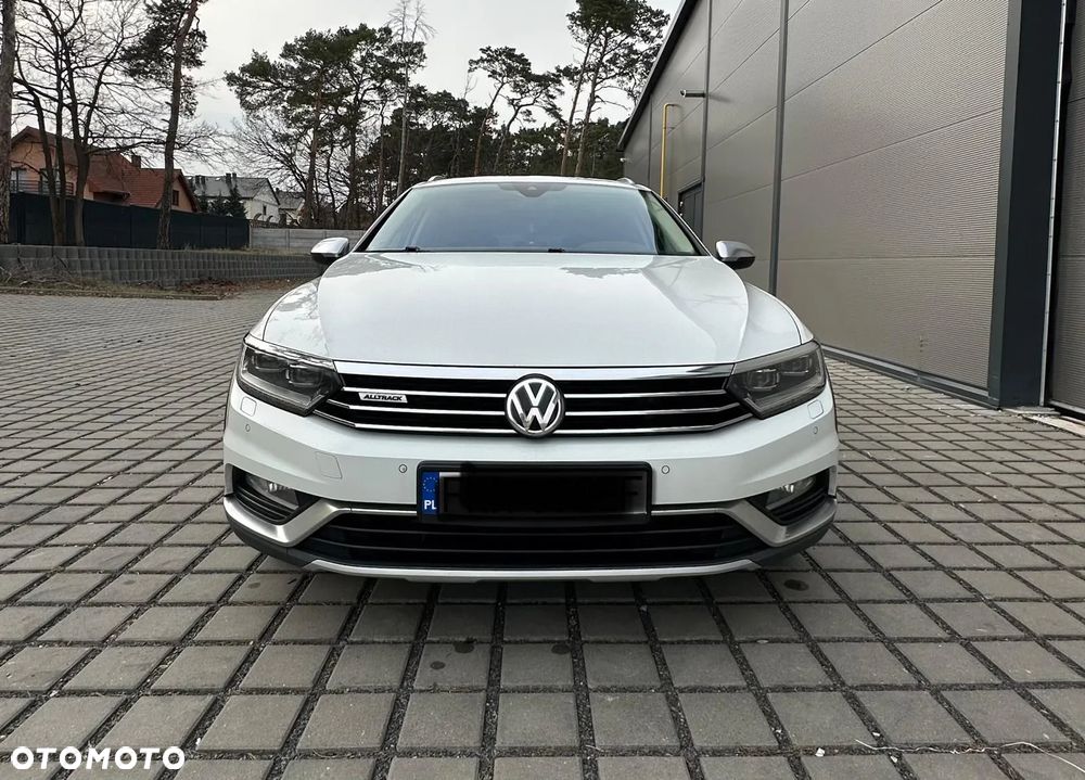 Volkswagen Passat 2.0 TDI SCR 4Mot DSG Comfortline - 6
