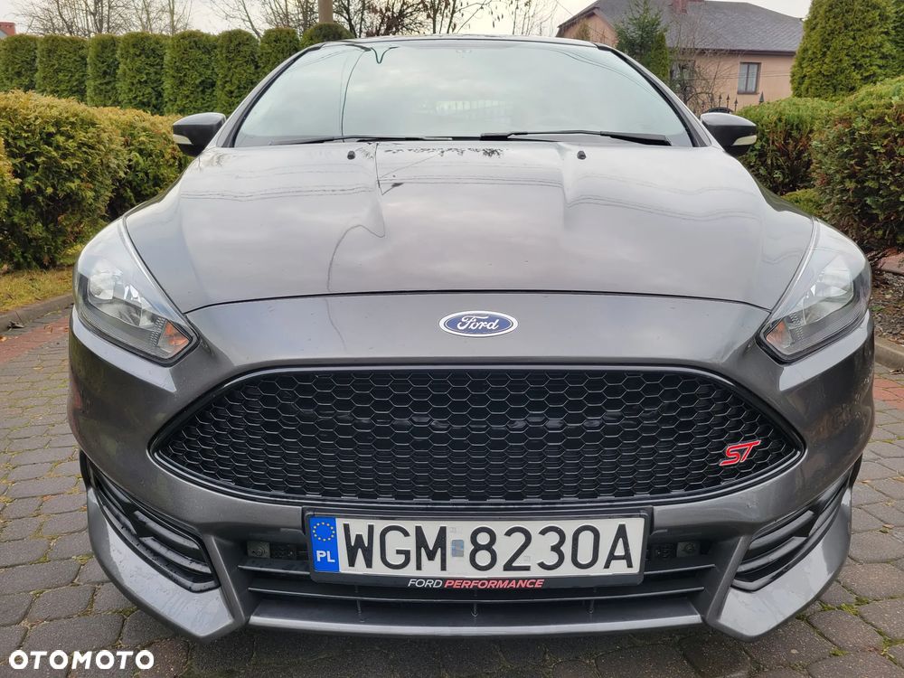 Ford Focus 2.0 EcoBoost ST-2 - 3