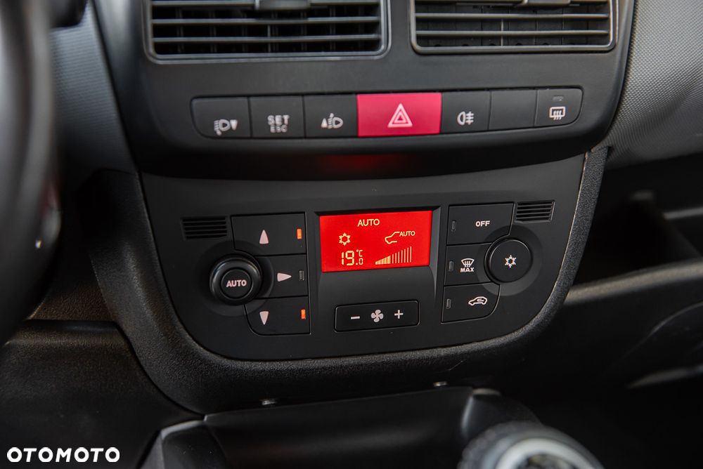 Opel Combo - 20