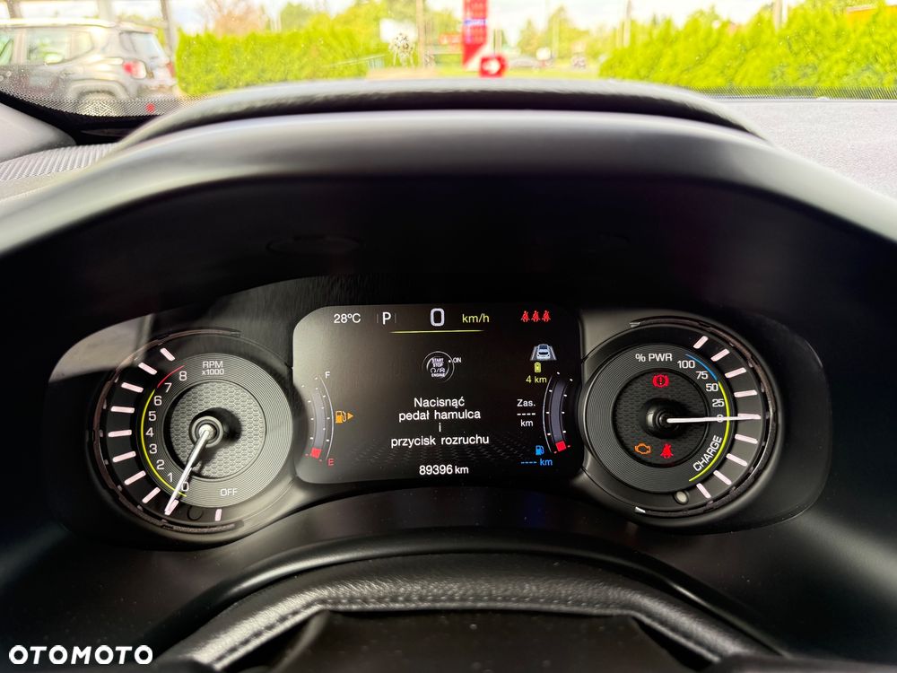 Jeep Renegade 1.3 T-GDI 4xe Automatik S - 28