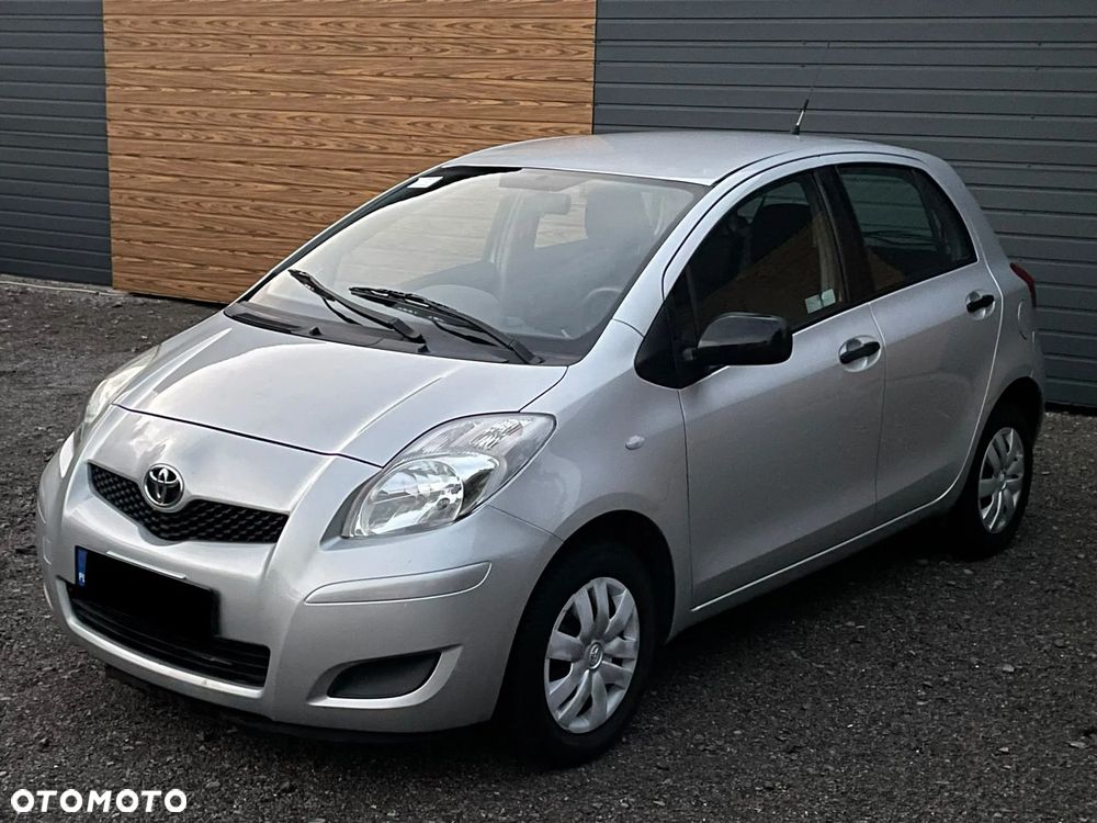 Toyota Yaris 1.0 Luna - 1