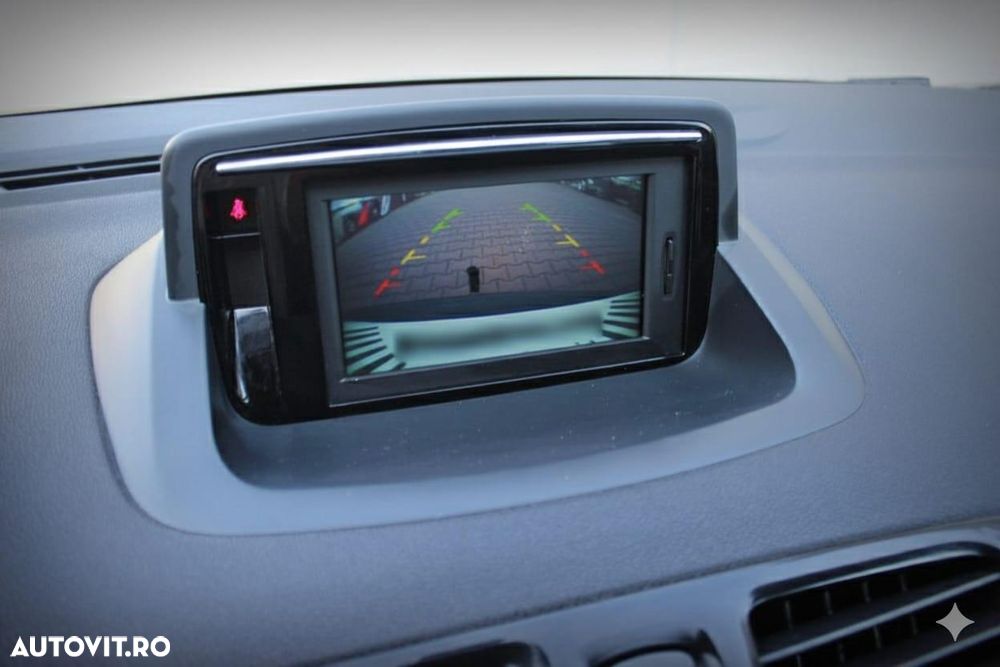 Renault Megane 1.5 dCi Expression - 8