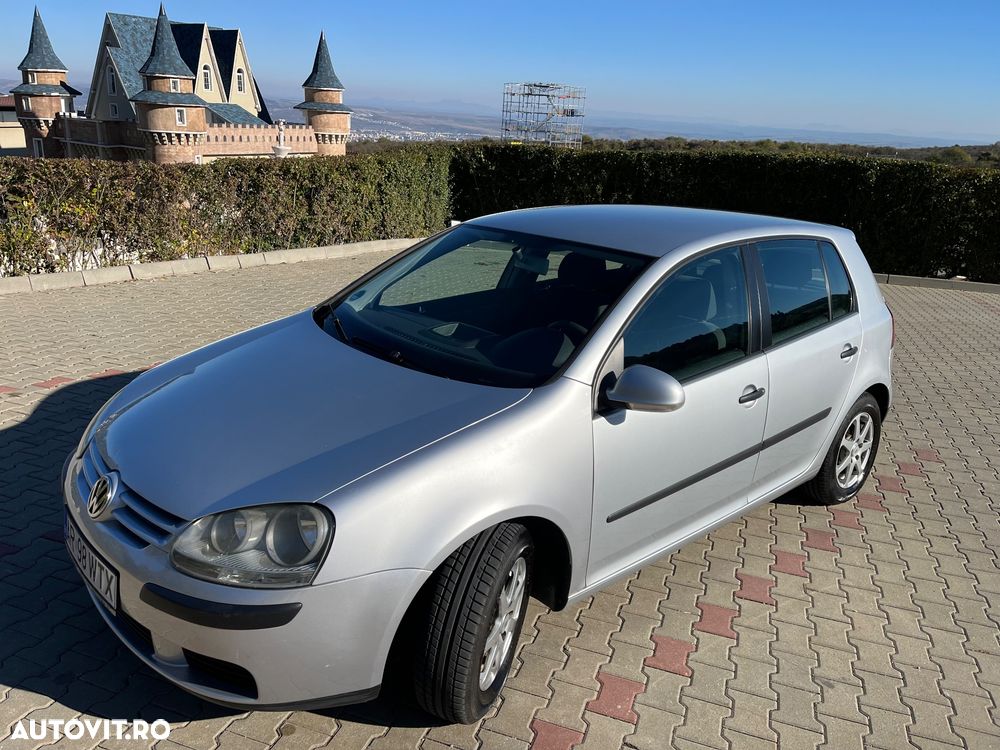 Volkswagen Golf 1.6 Automatik Trendline - 17