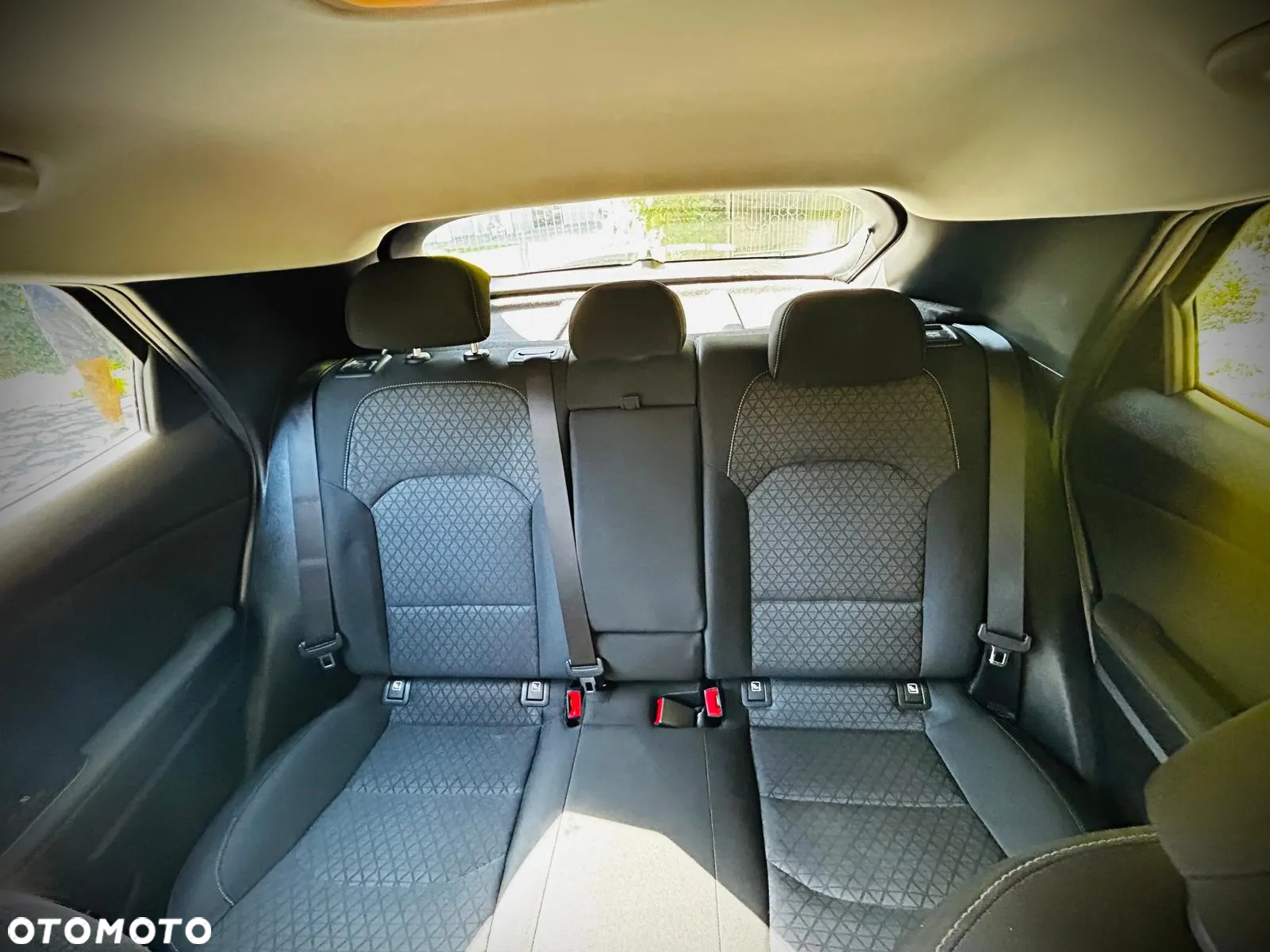 Kia XCeed 1.4 T-GDI L - 11