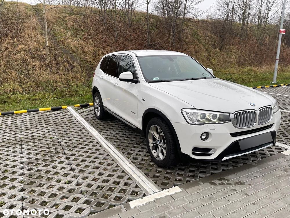 BMW X3 sDrive18d - 12