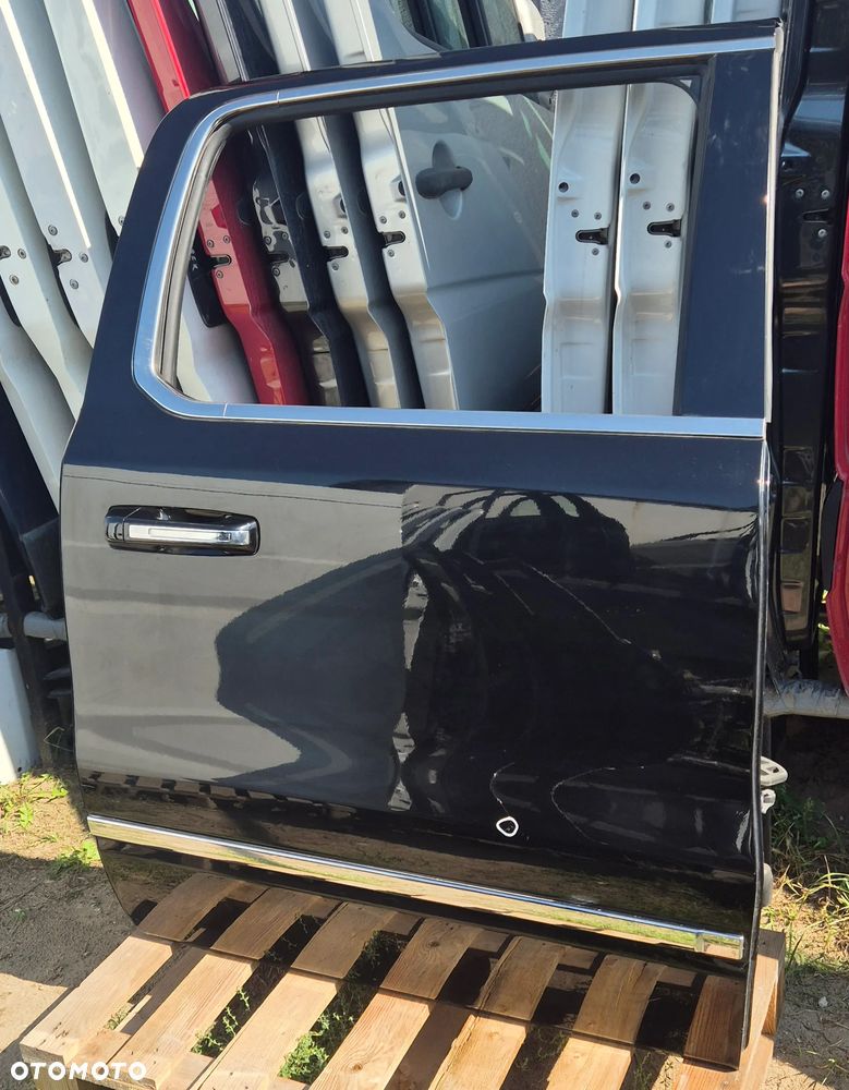 Drzwi Tył Tylne PRAWE Czarne Dodge Ram 5 V 1500 2019- Limited - 2