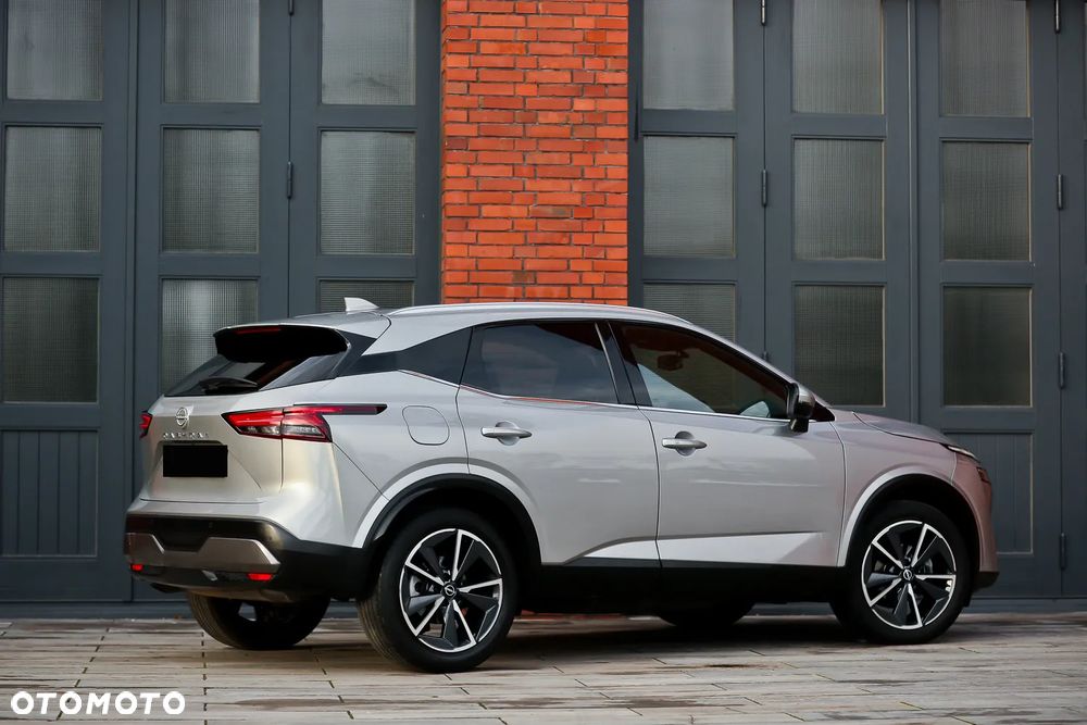 Nissan Qashqai 1.3 DIG-T Tekna+ - 16