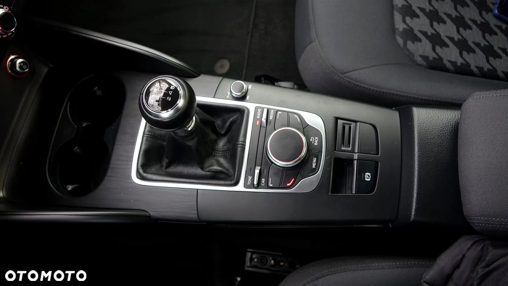 Audi A3 Sportback - 21