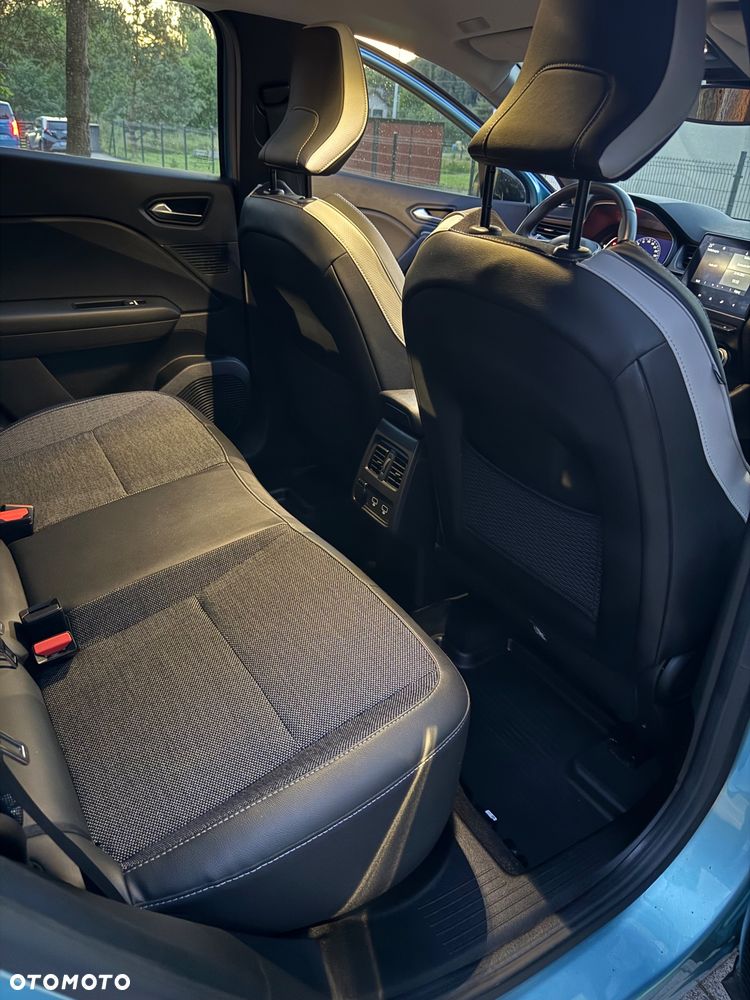 Renault Captur 1.3 TCe mHEV Techno - 27
