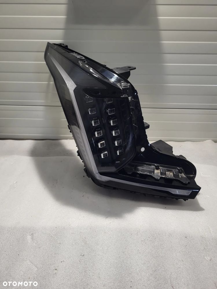 KIA EV9 FULL LED PRZÓD STRONA PRAWA 92102DO130 - 2