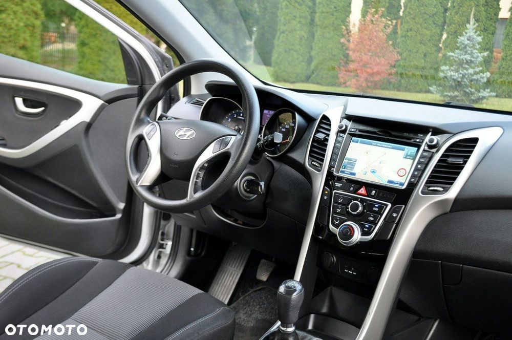 Hyundai i30 - 25